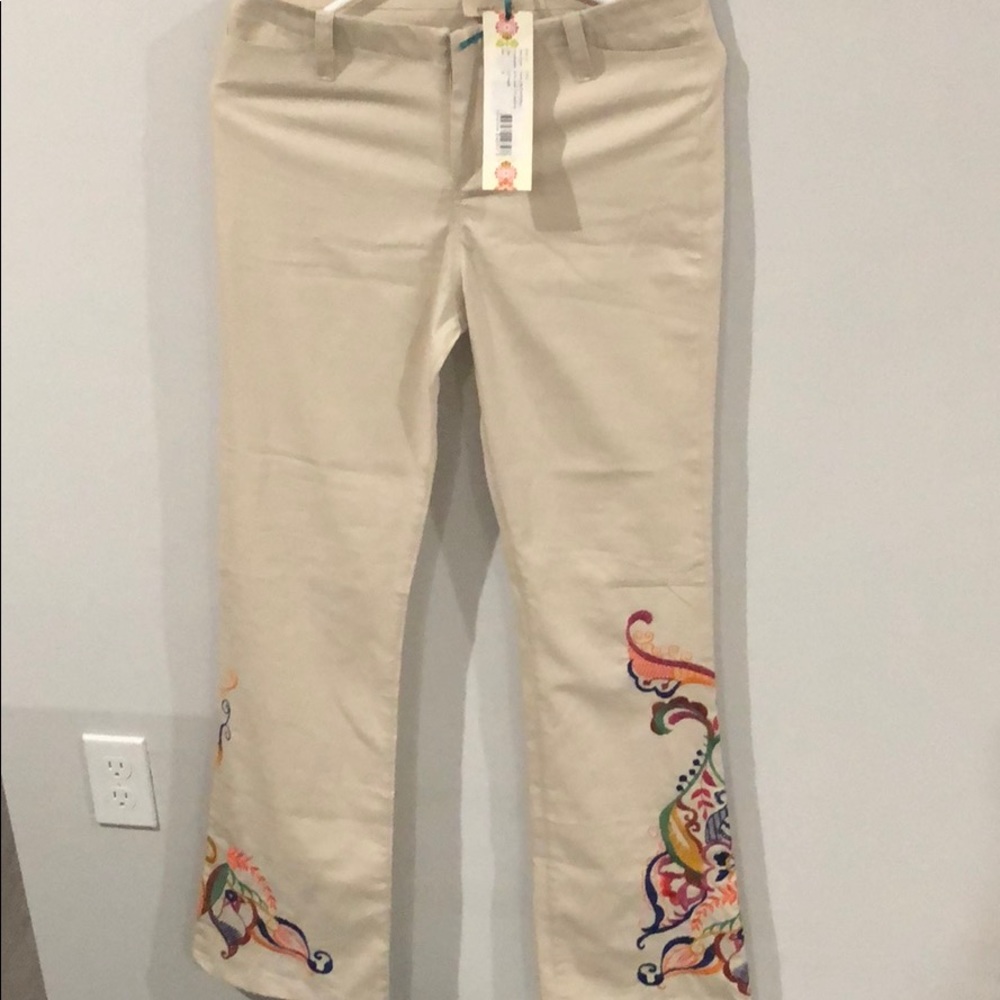 Pants with embroidery by IVKO